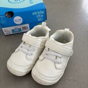 Stride Rite Taye 2.0